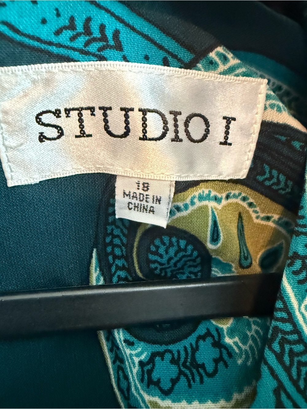 Sleeveless Teal Paisley Shift Dress - Picture 2 of 6